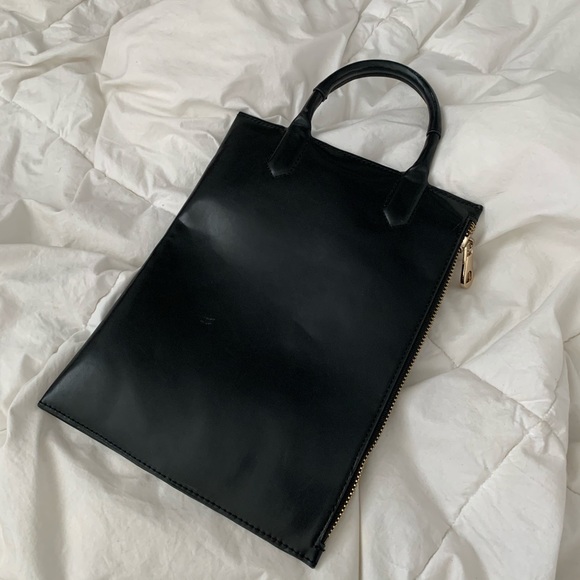 SOLD- Zara handbag - Picture 2 of 3